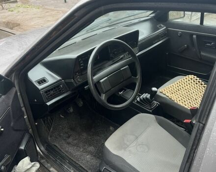 Серый Фольксваген Пассат, объемом двигателя 1.8 л и пробегом 400 тыс. км за 1300 $, фото 6 на Automoto.ua