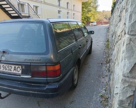 Сірий Фольксваген Пассат, об'ємом двигуна 1.6 л та пробігом 243 тис. км за 999 $, фото 3 на Automoto.ua