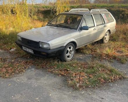 Серый Фольксваген Пассат, объемом двигателя 1.6 л и пробегом 482 тыс. км за 600 $, фото 1 на Automoto.ua