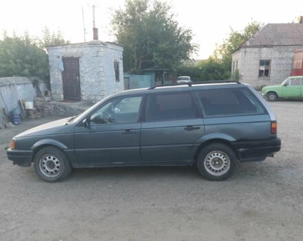 Сірий Фольксваген Пассат, об'ємом двигуна 1.8 л та пробігом 300 тис. км за 1400 $, фото 1 на Automoto.ua