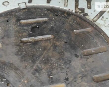 Серый Фольксваген Пассат, объемом двигателя 0 л и пробегом 200 тыс. км за 1000 $, фото 4 на Automoto.ua