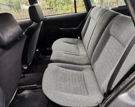 Серый Фольксваген Пассат, объемом двигателя 1.8 л и пробегом 330 тыс. км за 999 $, фото 8 на Automoto.ua