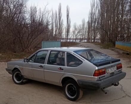 Серый Фольксваген Пассат, объемом двигателя 1.6 л и пробегом 138 тыс. км за 709 $, фото 4 на Automoto.ua