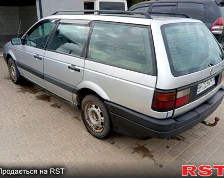 Серый Фольксваген Пассат, объемом двигателя 1.9 л и пробегом 200 тыс. км за 1350 $, фото 3 на Automoto.ua