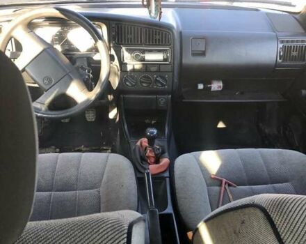 Сірий Фольксваген Пассат, об'ємом двигуна 1.8 л та пробігом 300 тис. км за 1900 $, фото 5 на Automoto.ua