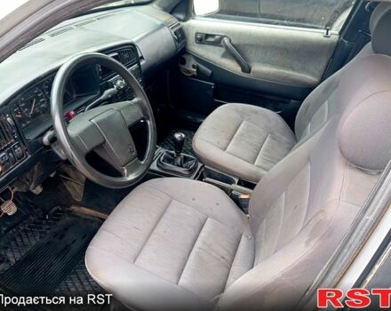 Серый Фольксваген Пассат, объемом двигателя 1.9 л и пробегом 200 тыс. км за 1350 $, фото 5 на Automoto.ua