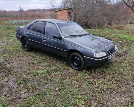 Серый Фольксваген Пассат, объемом двигателя 1.6 л и пробегом 207 тыс. км за 1500 $, фото 1 на Automoto.ua