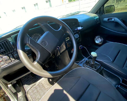 Серый Фольксваген Пассат, объемом двигателя 1.8 л и пробегом 236 тыс. км за 1000 $, фото 10 на Automoto.ua