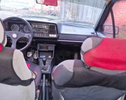 Серый Фольксваген Пассат, объемом двигателя 1.6 л и пробегом 207 тыс. км за 1500 $, фото 5 на Automoto.ua