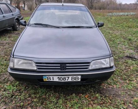 Серый Фольксваген Пассат, объемом двигателя 1.6 л и пробегом 207 тыс. км за 1500 $, фото 4 на Automoto.ua