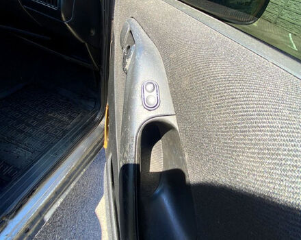 Серый Фольксваген Пассат, объемом двигателя 1.8 л и пробегом 236 тыс. км за 1000 $, фото 6 на Automoto.ua