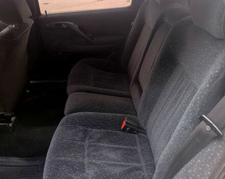 Сірий Фольксваген Пассат, об'ємом двигуна 1.8 л та пробігом 486 тис. км за 3300 $, фото 5 на Automoto.ua