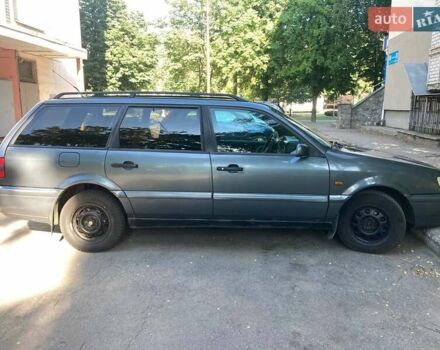 Серый Фольксваген Пассат, объемом двигателя 1.9 л и пробегом 563 тыс. км за 3400 $, фото 1 на Automoto.ua