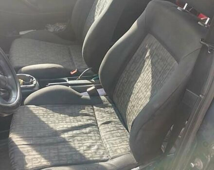 Серый Фольксваген Пассат, объемом двигателя 1.9 л и пробегом 563 тыс. км за 3400 $, фото 2 на Automoto.ua