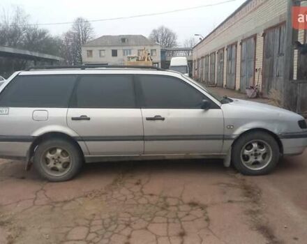 Серый Фольксваген Пассат, объемом двигателя 1.9 л и пробегом 352 тыс. км за 1350 $, фото 5 на Automoto.ua