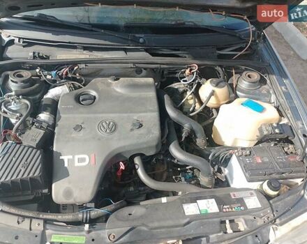 Серый Фольксваген Пассат, объемом двигателя 1.9 л и пробегом 563 тыс. км за 3400 $, фото 4 на Automoto.ua