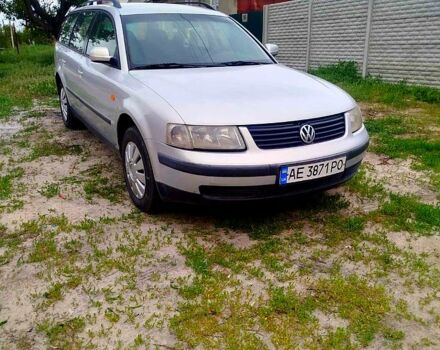 Сірий Фольксваген Пассат, об'ємом двигуна 1.8 л та пробігом 320 тис. км за 2850 $, фото 2 на Automoto.ua