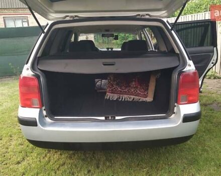 Сірий Фольксваген Пассат, об'ємом двигуна 1.6 л та пробігом 333 тис. км за 3400 $, фото 10 на Automoto.ua