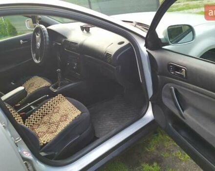 Сірий Фольксваген Пассат, об'ємом двигуна 1.6 л та пробігом 333 тис. км за 3400 $, фото 12 на Automoto.ua