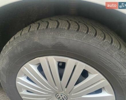 Серый Фольксваген Пассат, объемом двигателя 1.6 л и пробегом 255 тыс. км за 3300 $, фото 5 на Automoto.ua