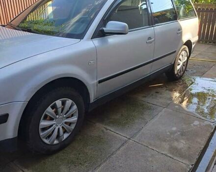 Серый Фольксваген Пассат, объемом двигателя 1.9 л и пробегом 250 тыс. км за 3500 $, фото 3 на Automoto.ua