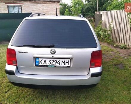 Сірий Фольксваген Пассат, об'ємом двигуна 1.6 л та пробігом 333 тис. км за 3400 $, фото 2 на Automoto.ua