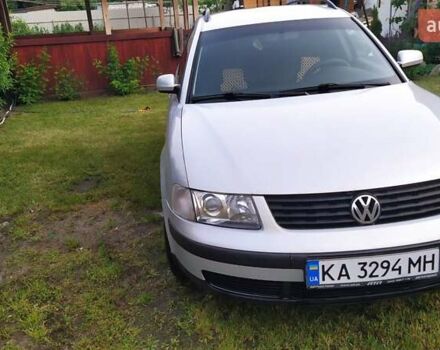 Сірий Фольксваген Пассат, об'ємом двигуна 1.6 л та пробігом 333 тис. км за 3400 $, фото 4 на Automoto.ua