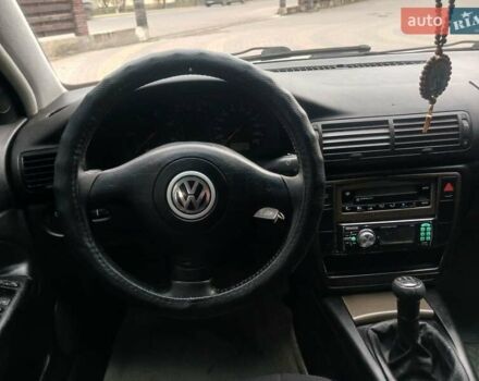 Серый Фольксваген Пассат, объемом двигателя 1.9 л и пробегом 450 тыс. км за 2999 $, фото 21 на Automoto.ua