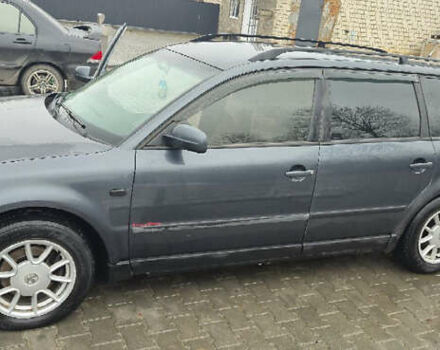 Сірий Фольксваген Пассат, об'ємом двигуна 1.78 л та пробігом 290 тис. км за 2800 $, фото 28 на Automoto.ua