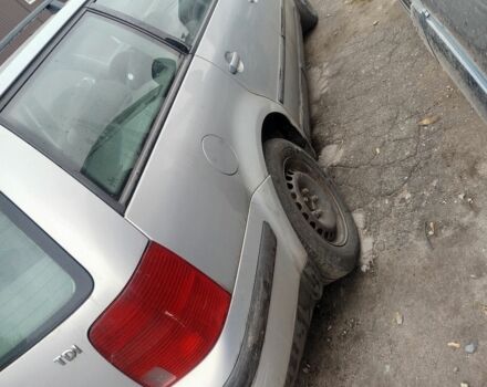 Серый Фольксваген Пассат, объемом двигателя 1.9 л и пробегом 261 тыс. км за 2800 $, фото 8 на Automoto.ua