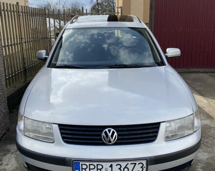 Сірий Фольксваген Пассат, об'ємом двигуна 0 л та пробігом 250 тис. км за 1700 $, фото 2 на Automoto.ua