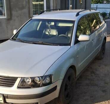 Серый Фольксваген Пассат, объемом двигателя 2.5 л и пробегом 400 тыс. км за 3200 $, фото 6 на Automoto.ua