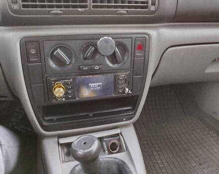 Серый Фольксваген Пассат, объемом двигателя 1.9 л и пробегом 540 тыс. км за 2500 $, фото 11 на Automoto.ua