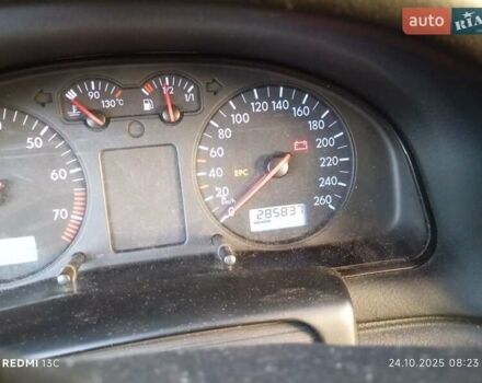 Серый Фольксваген Пассат, объемом двигателя 1.8 л и пробегом 185 тыс. км за 4000 $, фото 4 на Automoto.ua