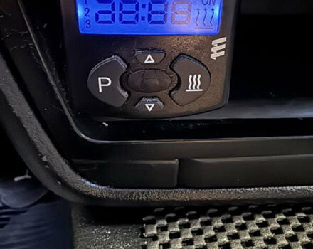 Серый Фольксваген Пассат, объемом двигателя 1.6 л и пробегом 170 тыс. км за 3599 $, фото 13 на Automoto.ua