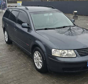 Сірий Фольксваген Пассат, об'ємом двигуна 1.78 л та пробігом 290 тис. км за 2800 $, фото 1 на Automoto.ua