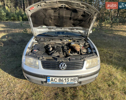 Серый Фольксваген Пассат, объемом двигателя 1.9 л и пробегом 366 тыс. км за 4200 $, фото 5 на Automoto.ua