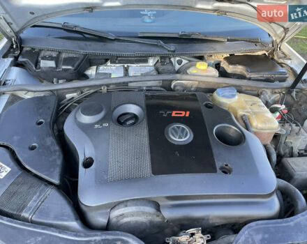 Серый Фольксваген Пассат, объемом двигателя 1.9 л и пробегом 366 тыс. км за 4200 $, фото 6 на Automoto.ua