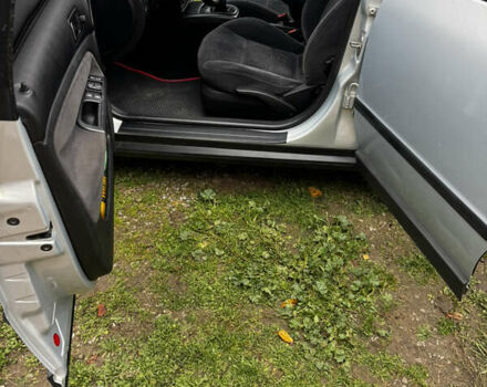 Серый Фольксваген Пассат, объемом двигателя 1.6 л и пробегом 386 тыс. км за 5000 $, фото 13 на Automoto.ua