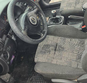 Сірий Фольксваген Пассат, об'ємом двигуна 1.78 л та пробігом 290 тис. км за 2800 $, фото 23 на Automoto.ua