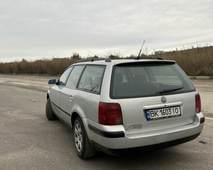 Серый Фольксваген Пассат, объемом двигателя 1.9 л и пробегом 438 тыс. км за 2500 $, фото 4 на Automoto.ua