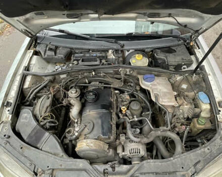 Серый Фольксваген Пассат, объемом двигателя 1.9 л и пробегом 336 тыс. км за 2500 $, фото 11 на Automoto.ua