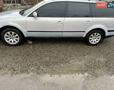 Серый Фольксваген Пассат, объемом двигателя 1.9 л и пробегом 408 тыс. км за 3800 $, фото 5 на Automoto.ua