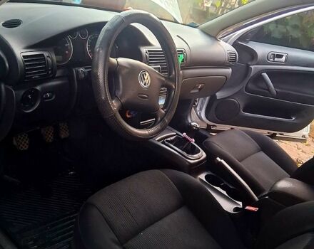 Серый Фольксваген Пассат, объемом двигателя 1.6 л и пробегом 130 тыс. км за 3900 $, фото 6 на Automoto.ua