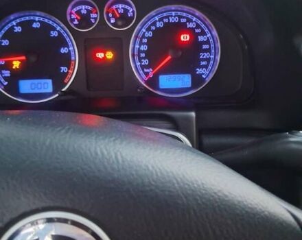 Серый Фольксваген Пассат, объемом двигателя 1.6 л и пробегом 130 тыс. км за 3900 $, фото 13 на Automoto.ua