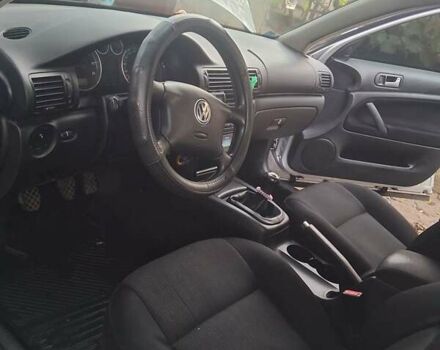 Серый Фольксваген Пассат, объемом двигателя 1.6 л и пробегом 130 тыс. км за 3900 $, фото 2 на Automoto.ua