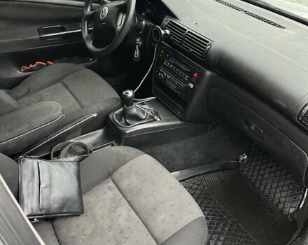 Серый Фольксваген Пассат, объемом двигателя 1.9 л и пробегом 408 тыс. км за 3800 $, фото 4 на Automoto.ua