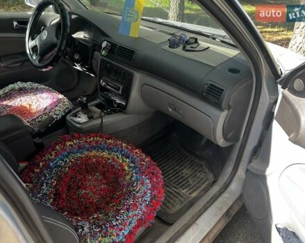 Серый Фольксваген Пассат, объемом двигателя 1.9 л и пробегом 245 тыс. км за 3800 $, фото 7 на Automoto.ua