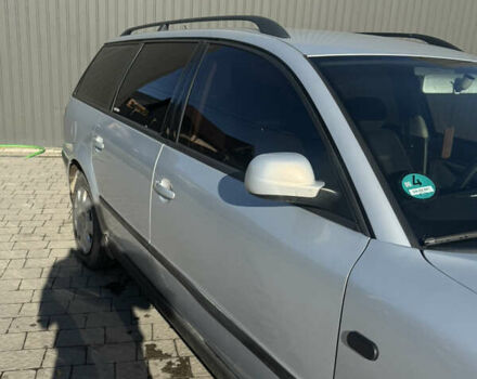 Серый Фольксваген Пассат, объемом двигателя 1.6 л и пробегом 284 тыс. км за 3800 $, фото 3 на Automoto.ua