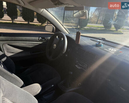 Серый Фольксваген Пассат, объемом двигателя 1.6 л и пробегом 284 тыс. км за 3800 $, фото 23 на Automoto.ua